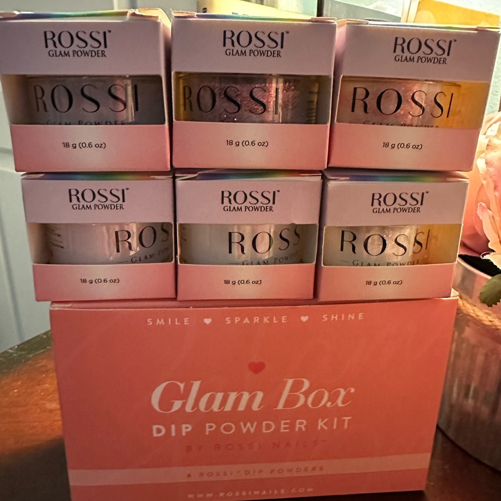 Rossi glam box kit 6 pinks neutrals with Rossi essential starter kit. Used once.